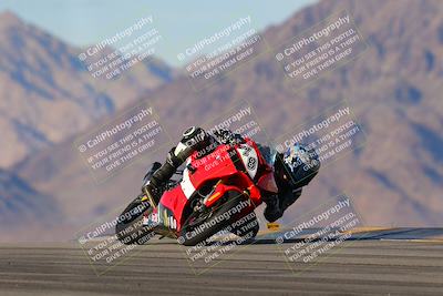 media/Dec-15-2023-Apex Assassins (Fri) [[91f19fb1c7]]/Trackday 1/Session 5 (Turn 9)/